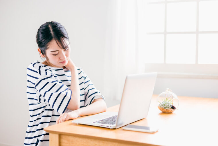 肩こりに鍼灸は効果ある？つらいコリの原因とやさしい改善方法を解説