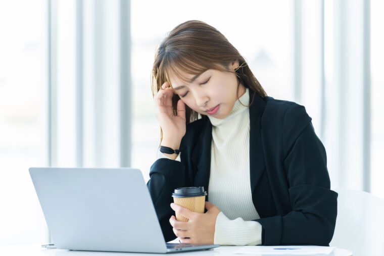 つらい頭痛に鍼灸はおすすめ？緊張型頭痛の原因とケア
